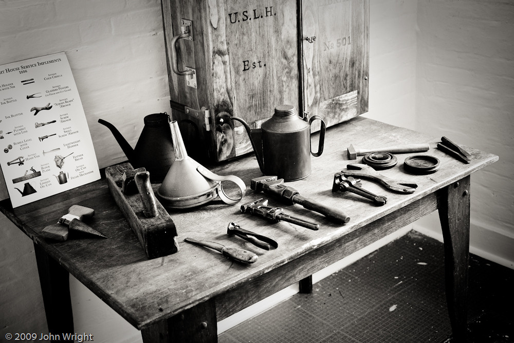 IMAGE: http://johnwright.smugmug.com/Lighthouses/Oregon-1/IMG545-4555-20D/683514627_LFdTS-XL.jpg