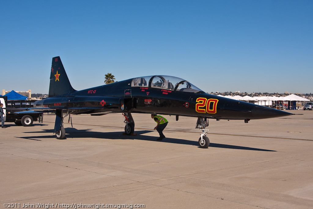 IMAGE: http://johnwright.smugmug.com/Military/Airshows/Centennial-of-Naval-Aviation/IMG100-2367-40D-0620316796/1193089538_pKR3D-XL.jpg